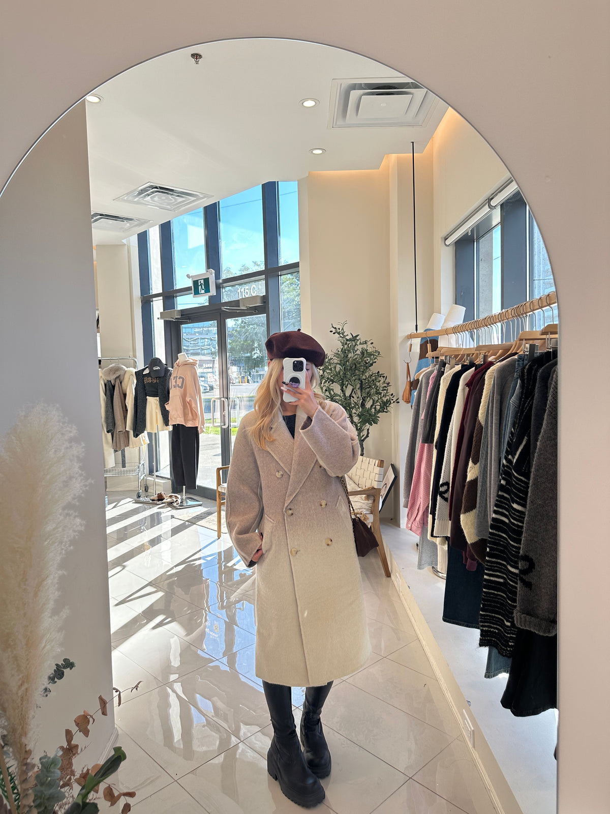 Gradient wool coat
