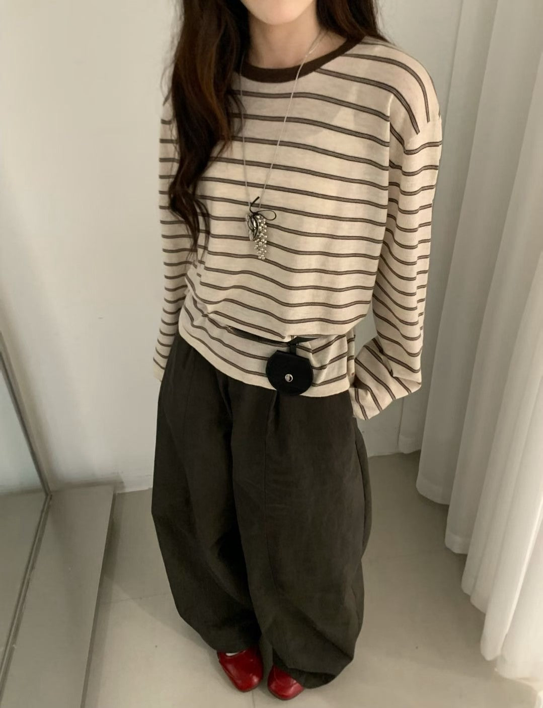 Back slit stripe wool blend sweater