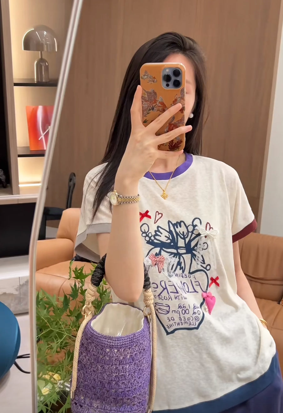 Cartoon flower print round collar T-shirt