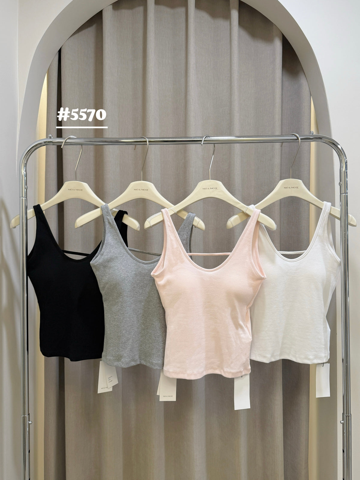 U-neck hollowed back tank top