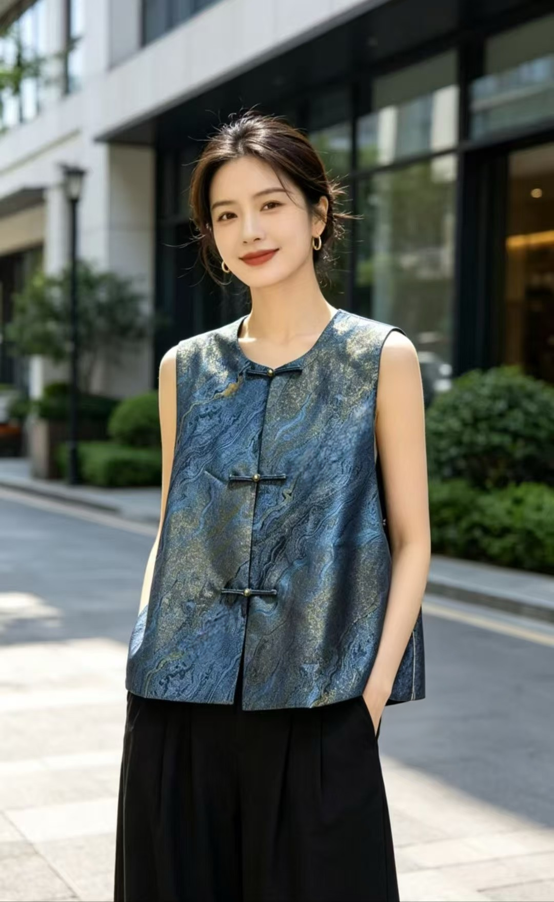 Chinese-style cloisonné double-sided vest