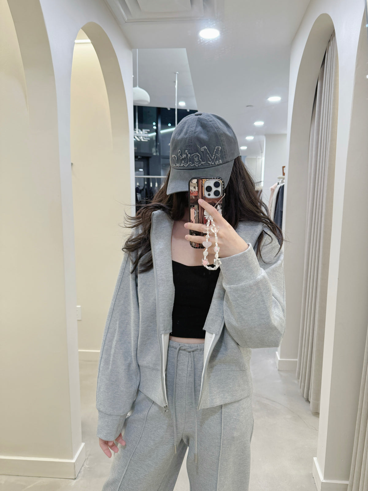 Textured sweatshirt and sweatpants set