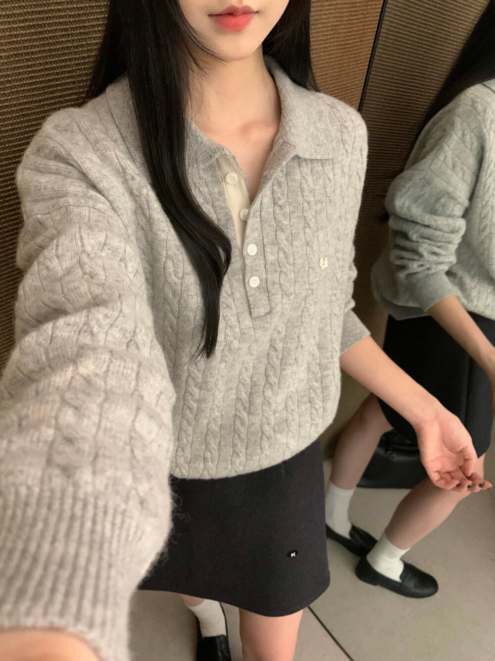 Dog Embroidery twist polo sweater