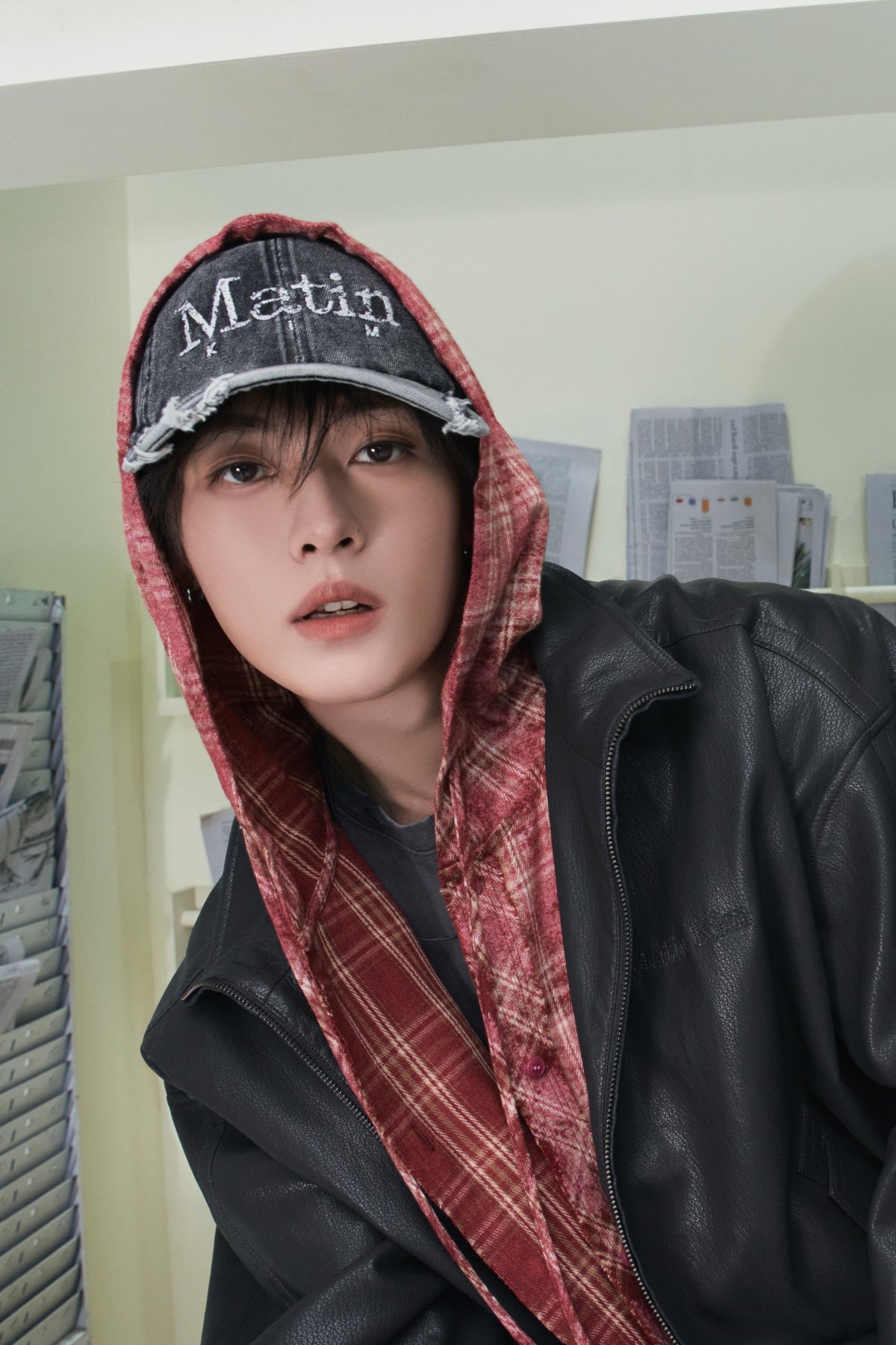 MATIN KIM VINTAGE DISTRESSED DENIM BALL CAP IN BLACK