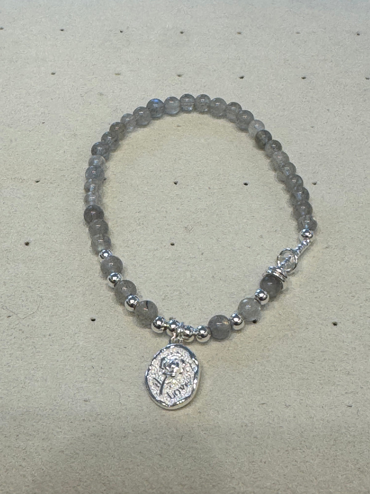 Silver-gray moonlight tulip bracelet