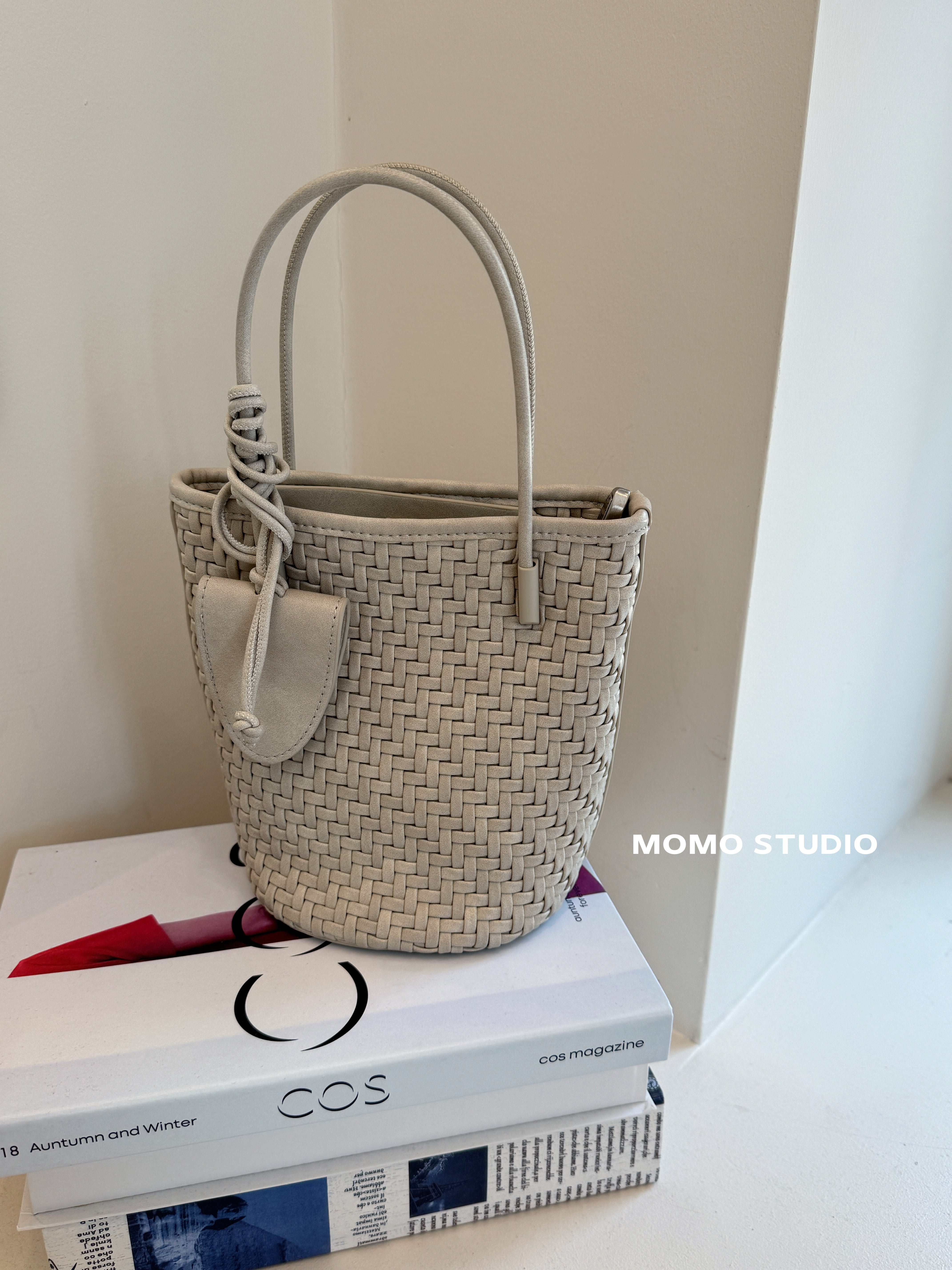 【THE MOZZ】Nedic Rattan Medium Tote & Crossbody Bag Women Puffer Tote Bag Big Capacity Quilted Shoulder Bag