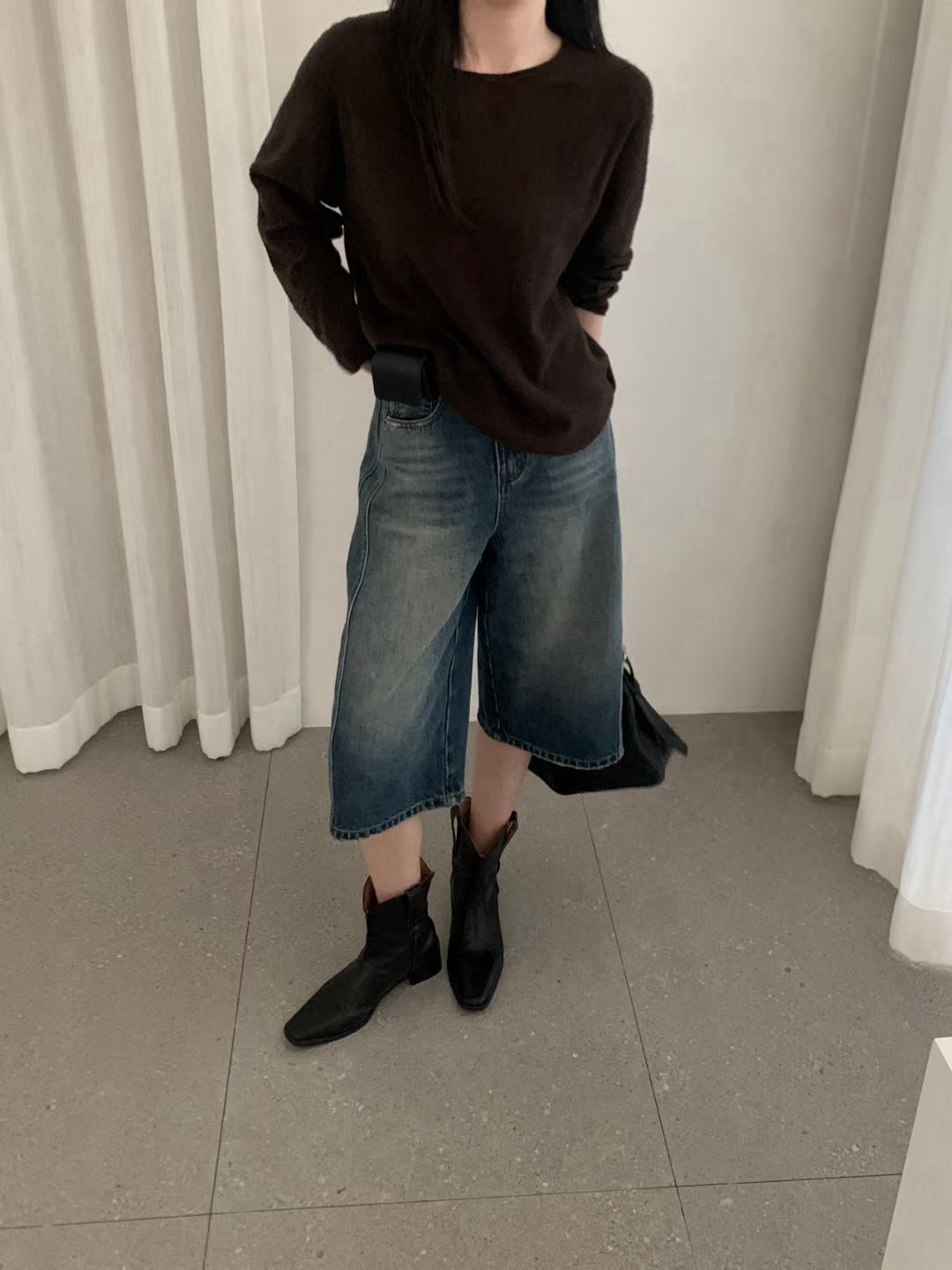 Vintage washed mid- length jeans