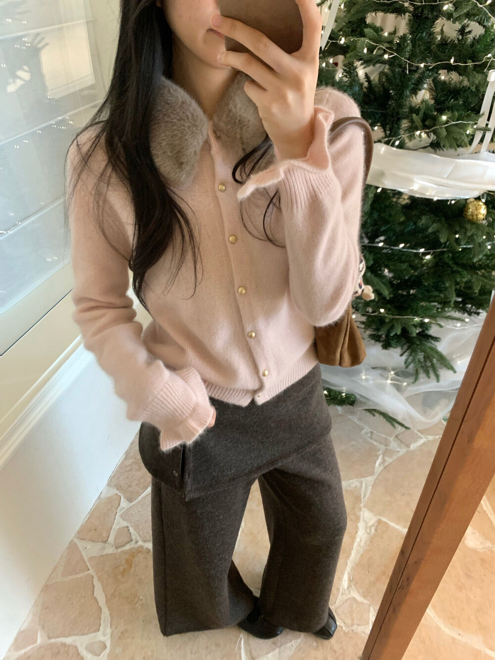 Faux fur collar ruffle sleeve cardigan