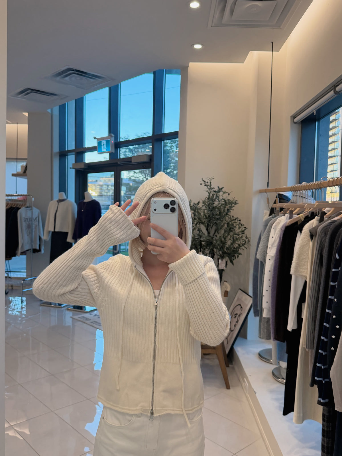 Wool zipper hooded sweater（100%wool)