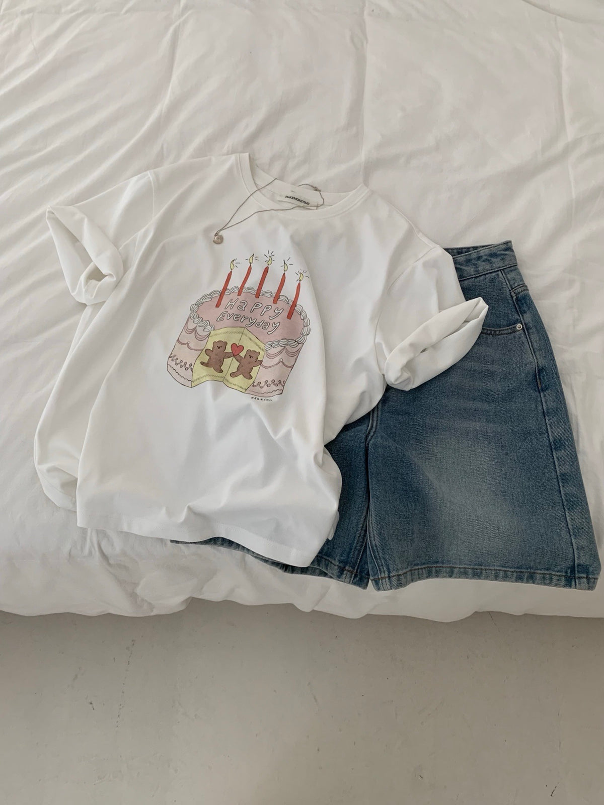 Bear Birthday cake T-shirt