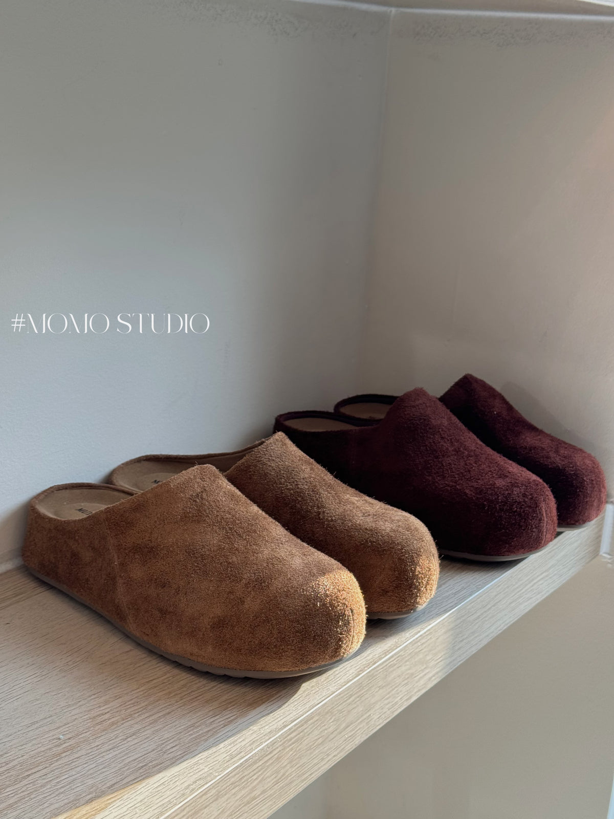 Thick-soled Birkenstock slippers
