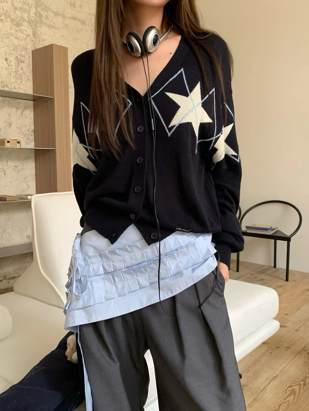 V-neck starfish knitted cardigan
