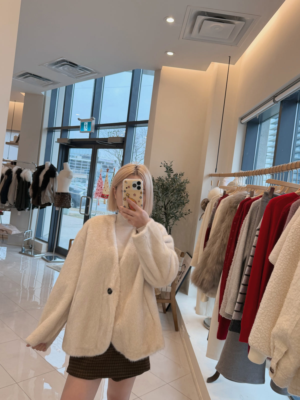 One-button eco-friendly fluffy coat