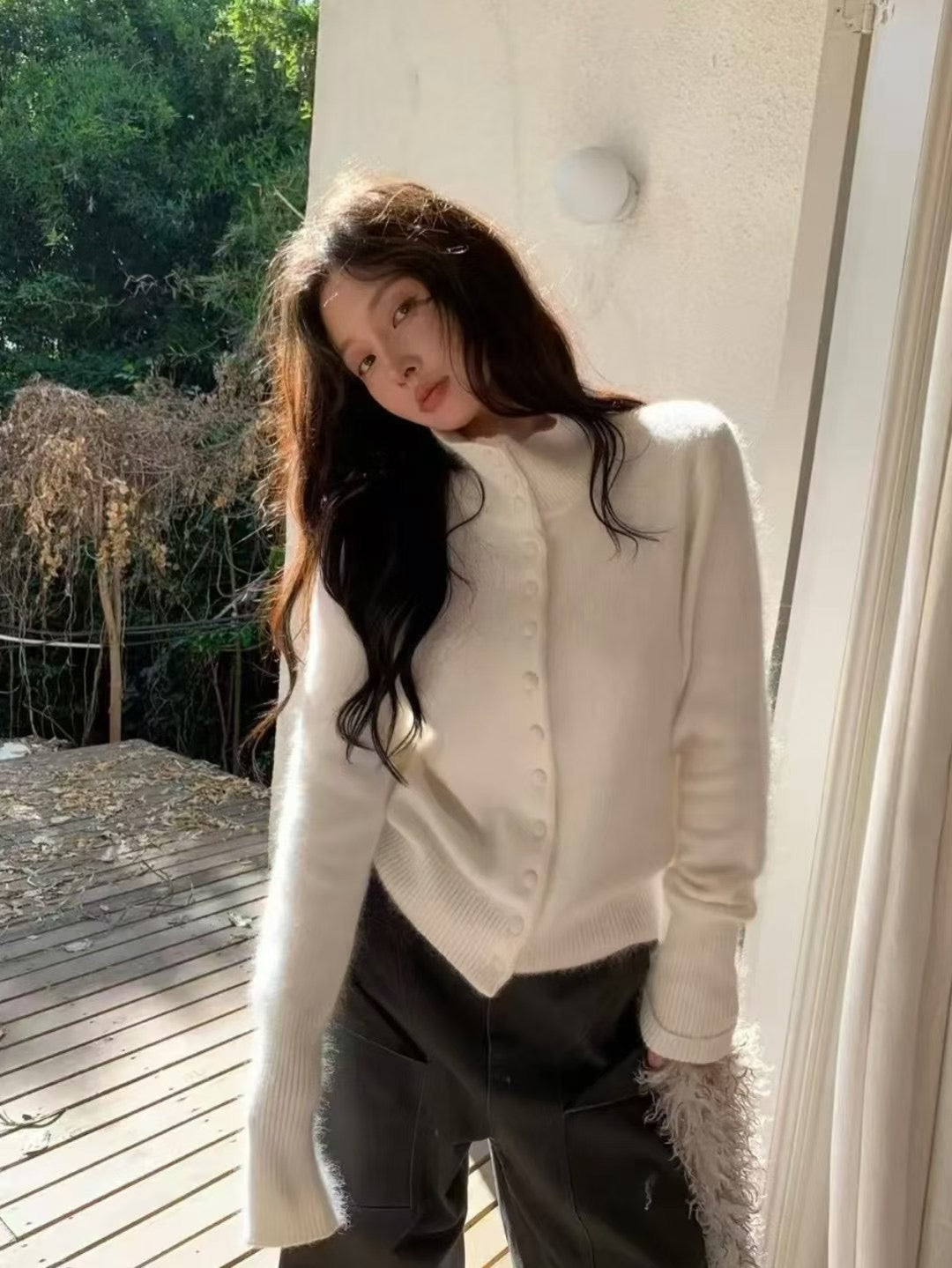 Button stand collar cardigan