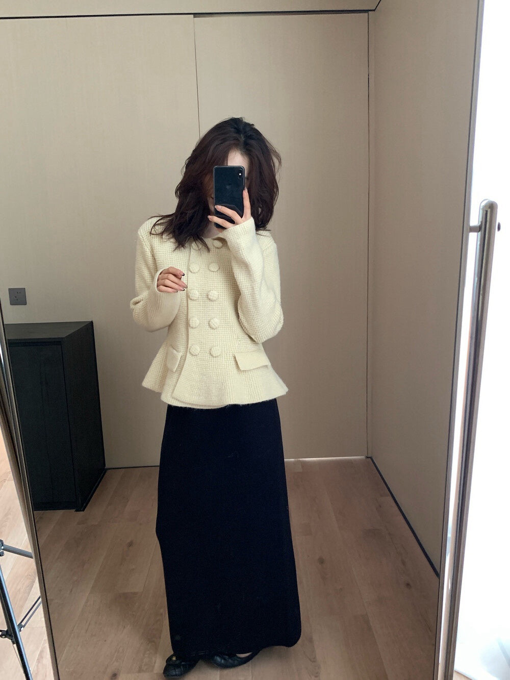 Button waist-cinching cardigan