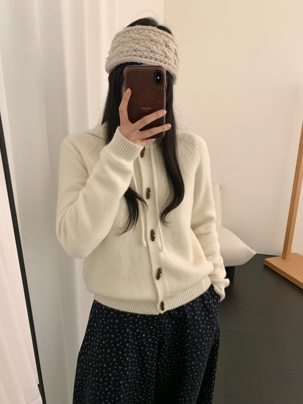 Horn button hoodie cardigan