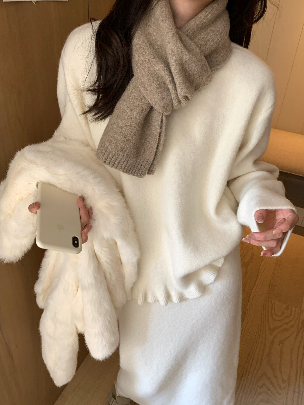 Ruffle bottom sweater withlong skirt set