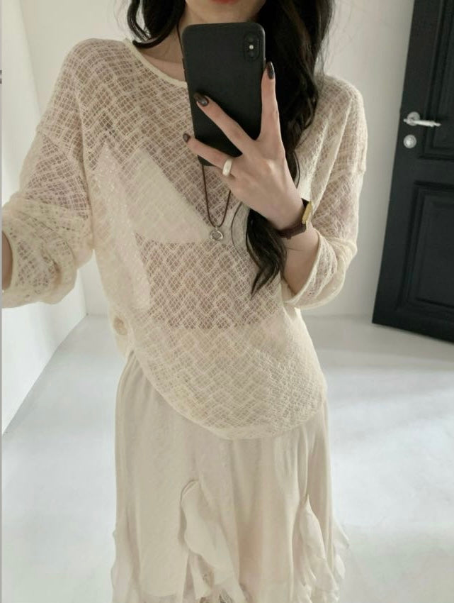 Hollowed shirt