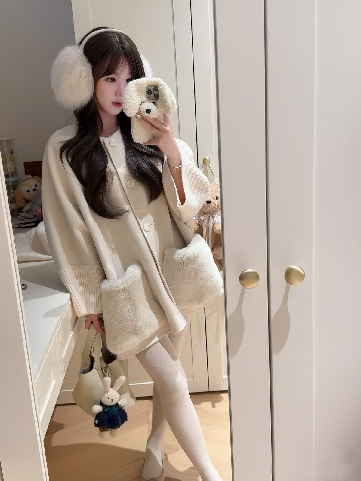 Eco-fur pocket wool coat