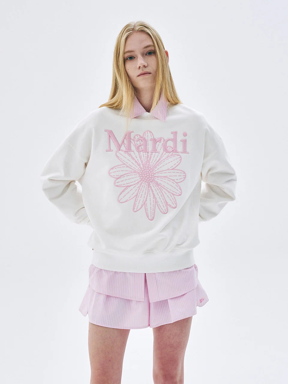 SWEATSHIRT FLOWERMARDI NEEDLEWORK_WHITE PINK