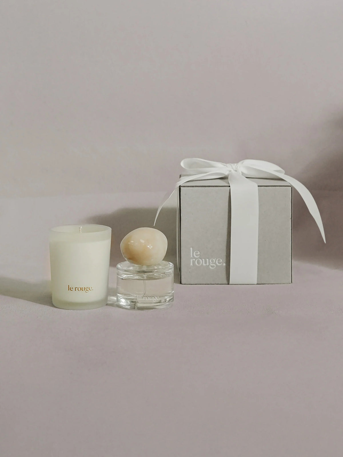 Le Rouge Sunday Poet Charm